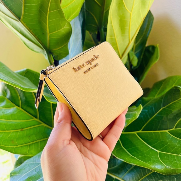 CLEARANCE ✨🔥KATE SPADE ♠️ staci small zip around wallet - Picture 13 of 14